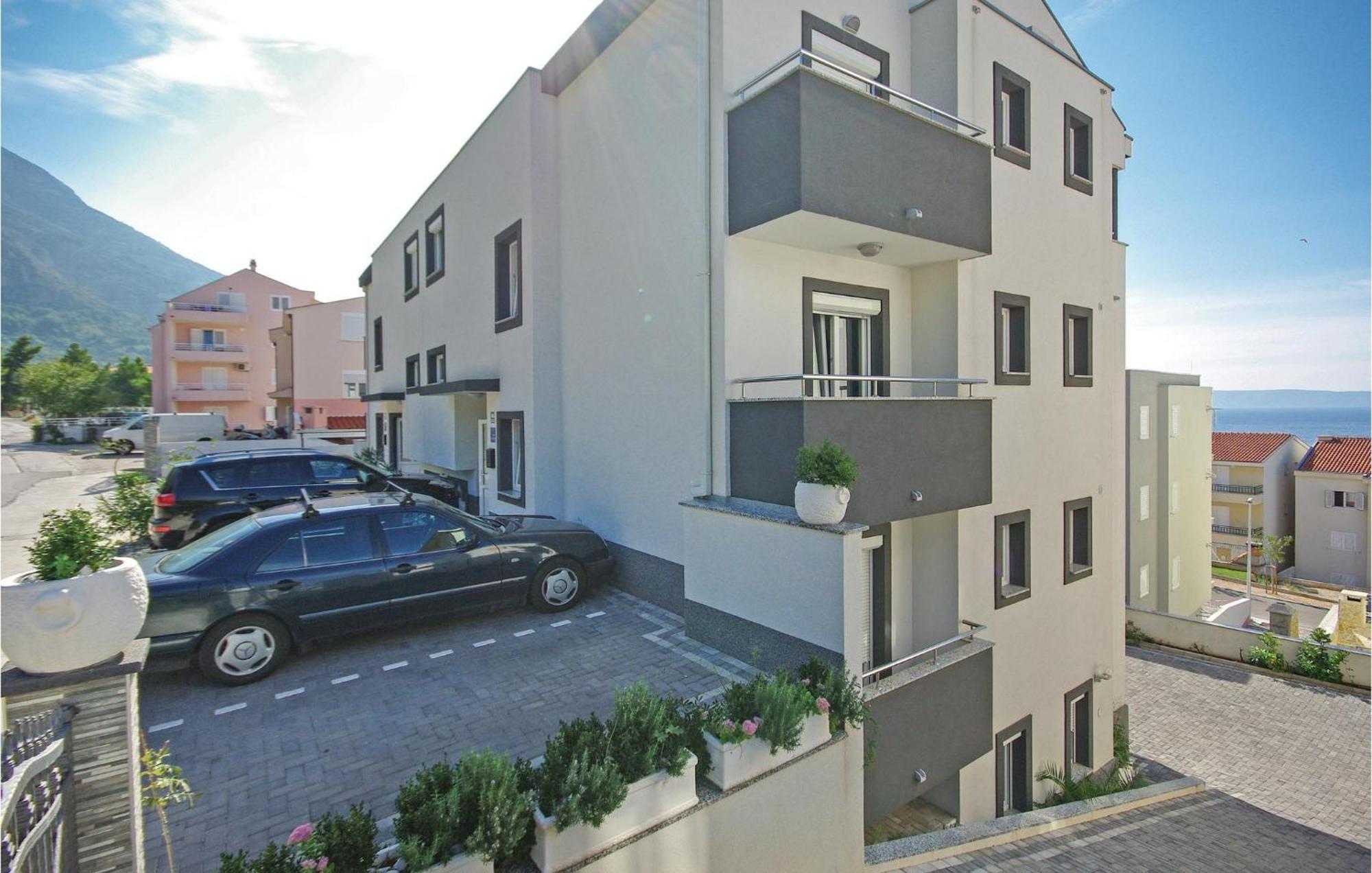 Gorgeous Apartment In Makarska With Wifi Exterior foto